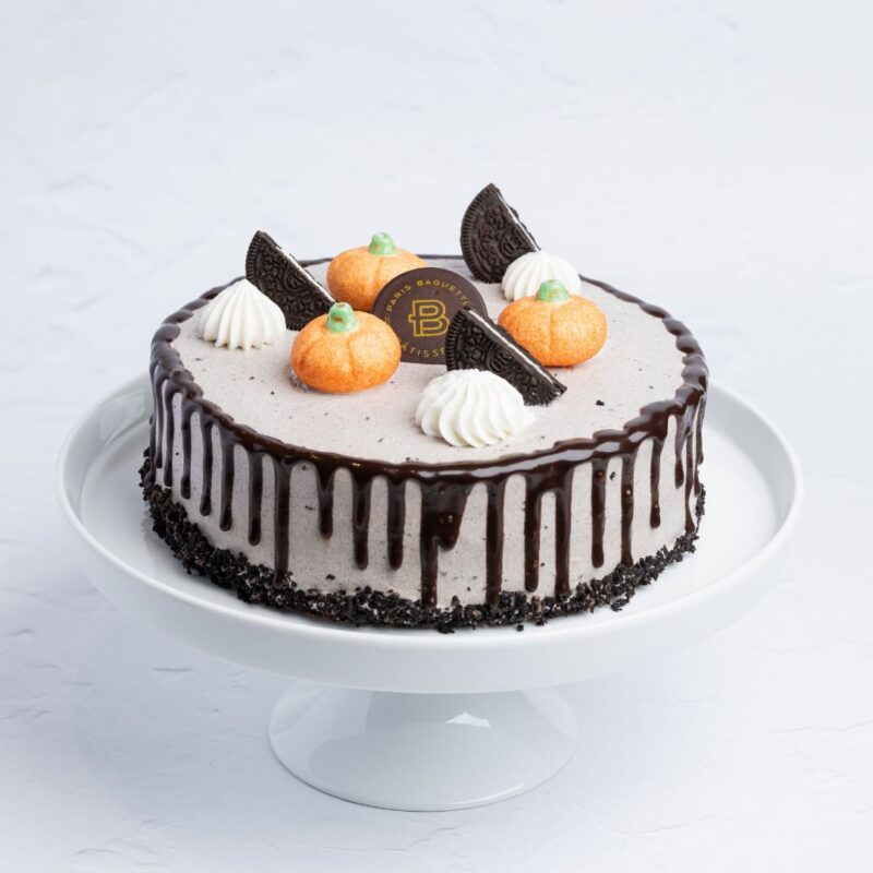 Halloween Cookies & Cream Cake